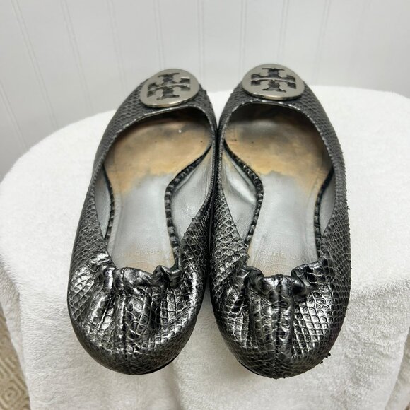 Tory Burch Reva Snakeskin Ballet Flats - Gray / Silver - Size 8 - Picture 4 of 5